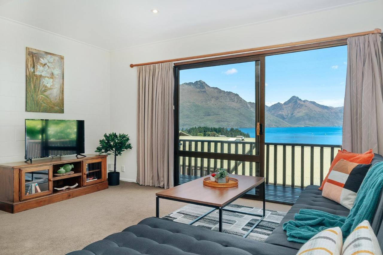Town Centre Location With Stunning View - Unit 1 Appartement Queenstown Buitenkant foto